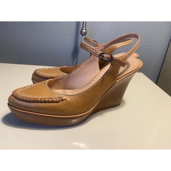 COPY - Cole Haan Heels - Picture 1 of 3